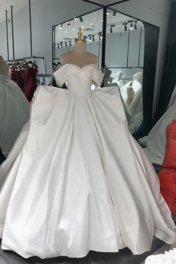 Kisswhite LTT Luxury Collection Long Tail Satin bridal dress Off the SHOULDER gown